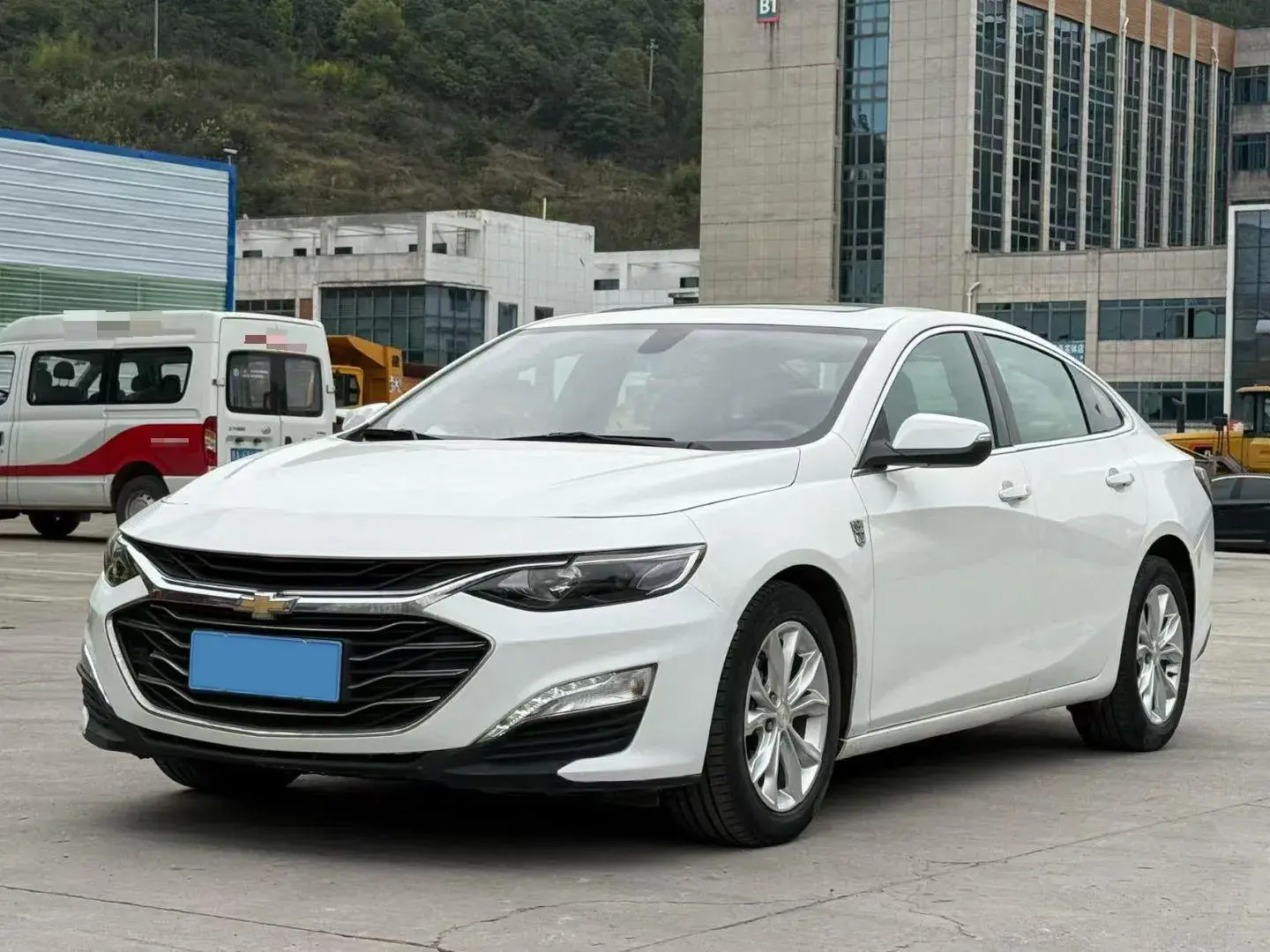 2020 CHEVROLET MALIBU view 1