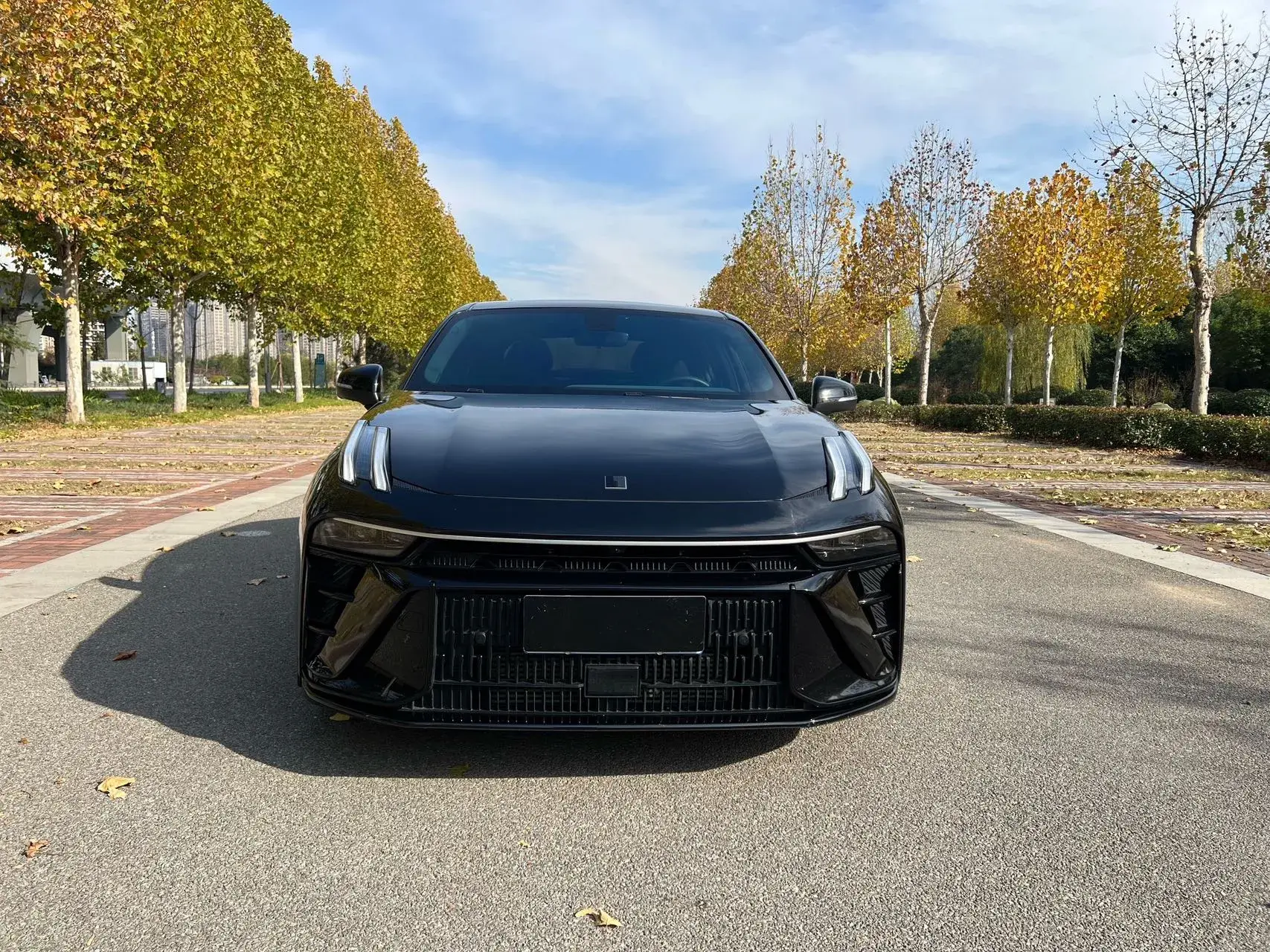 2023 LYNK&CO 03 thumbnail 2