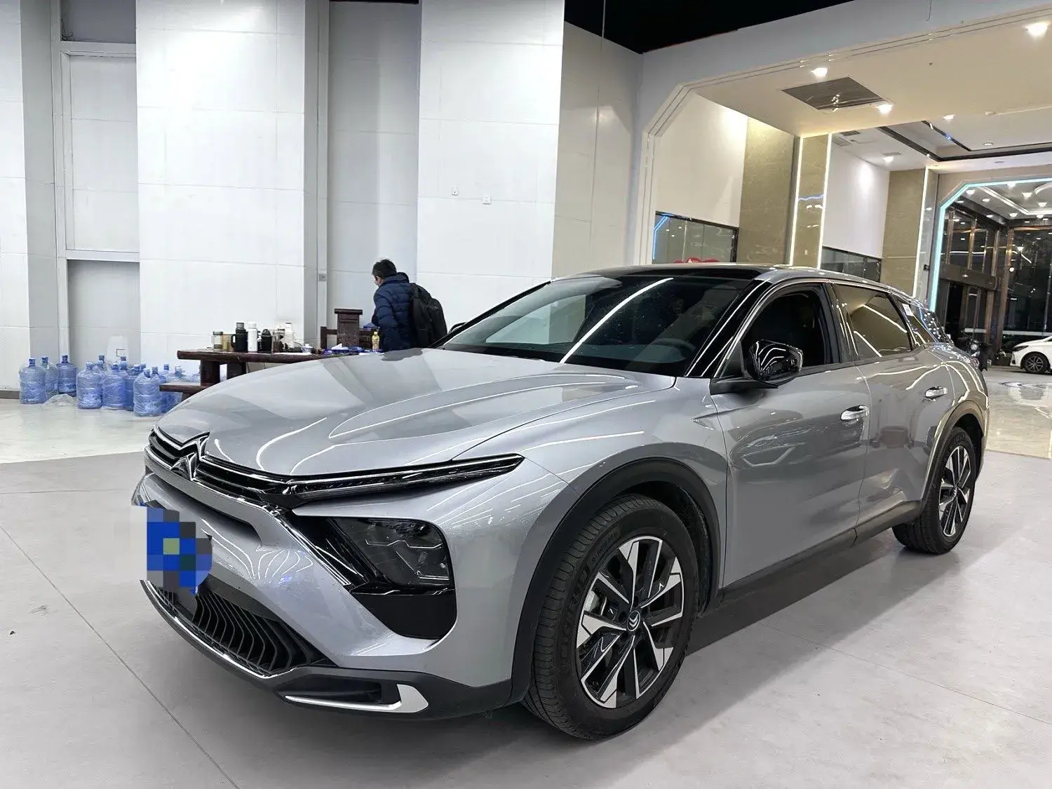2024 CITROEN C5 view 1