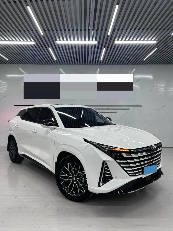 2024 ChangAn UNI-Z 1.5L 98HP L4 E-CVT PHEV 18.4KWH,autocango,china used car exporter,china ev exporter,chinese used car exporter,chinese used ev exporter