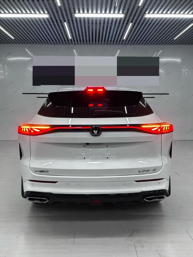 2024 ChangAn UNI-Z 1.5L 98HP L4 E-CVT PHEV 18.4KWH,autocango,china used car exporter,china ev exporter,chinese used car exporter,chinese used ev exporter