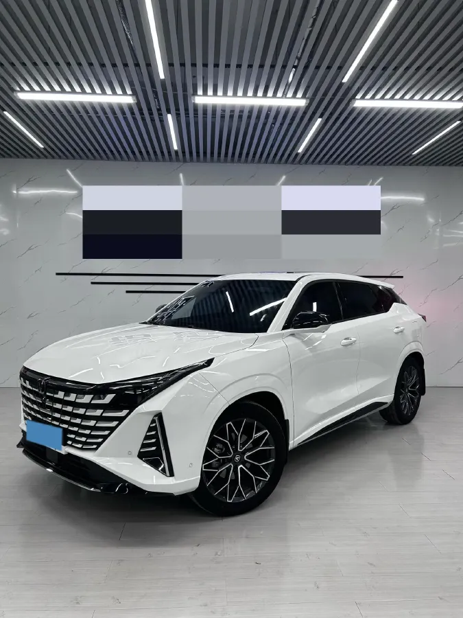 2024 ChangAn UNI-Z 1.5L 98HP L4 E-CVT PHEV 18.4KWH,autocango,china used car exporter,china ev exporter,chinese used car exporter,chinese used ev exporter