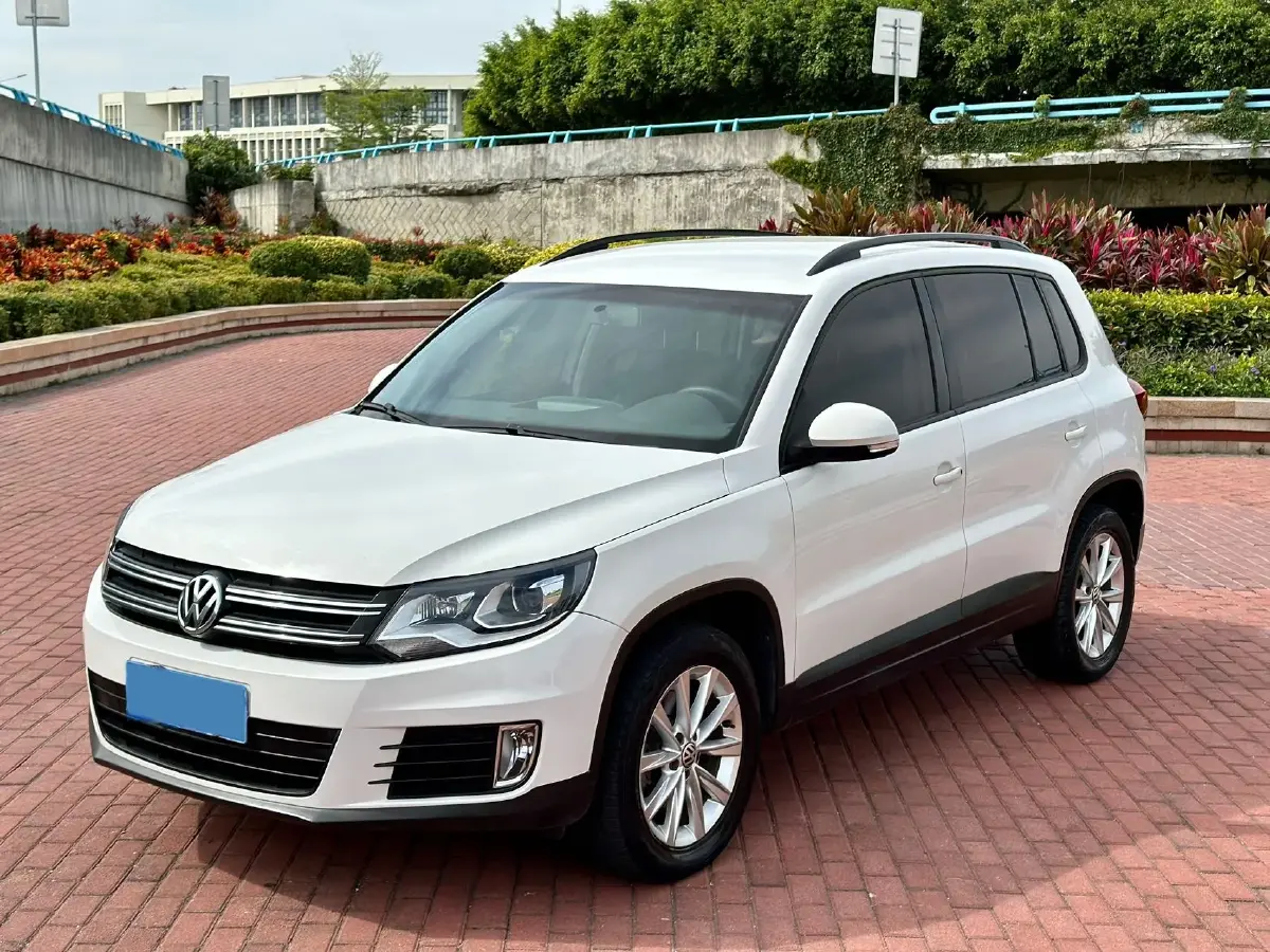 2016 Volkswagen Tiguan 1.4T 150HP L4 6DCT