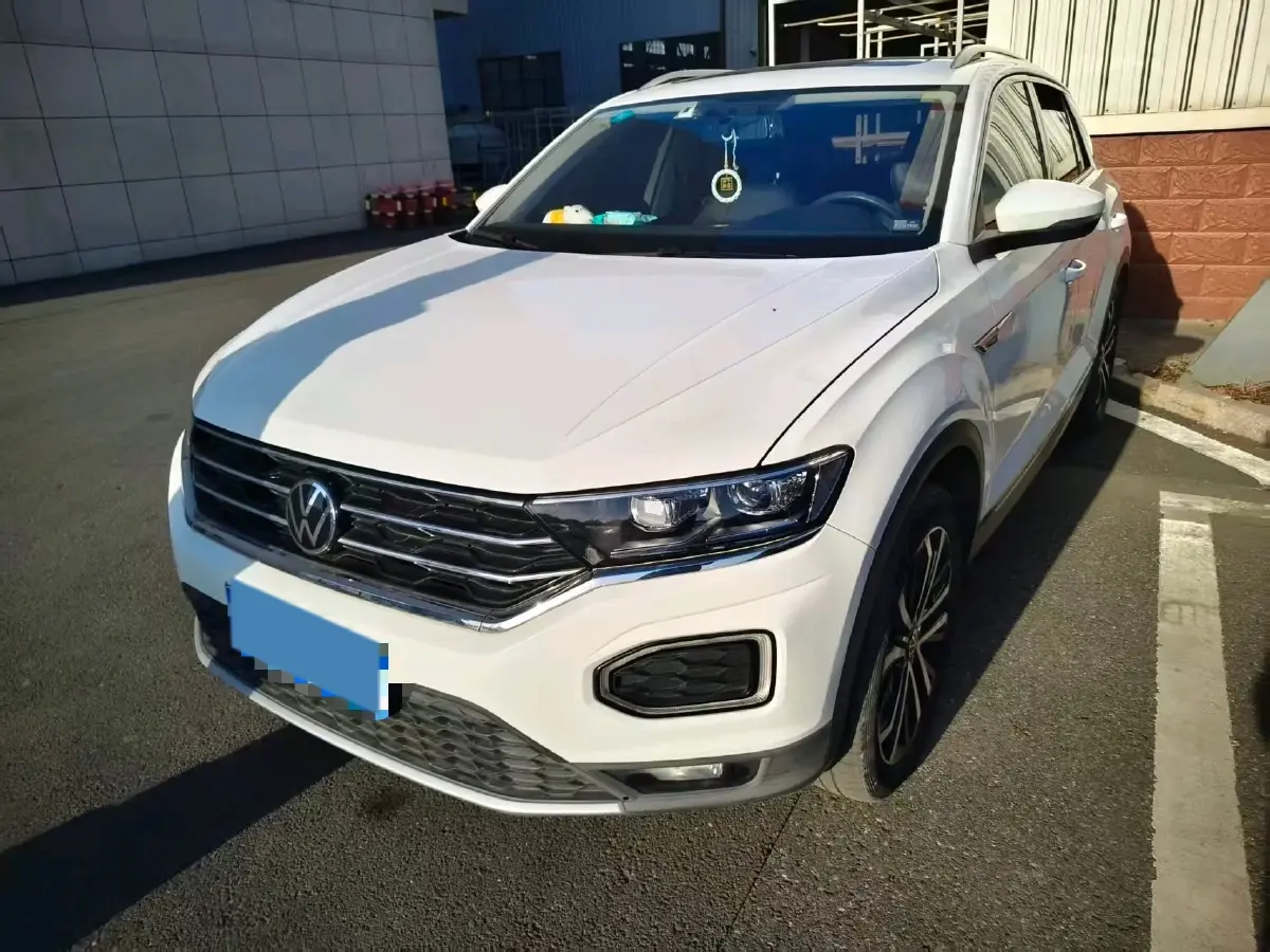 2021 Volkswagen T-Roc 1.4T 150HP L4 7DCT