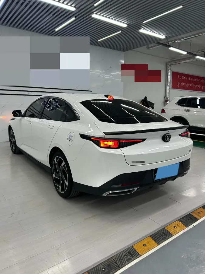 2023 ChangAn Lamore 1.5T 170HP L4 7DCT,autocango,china used car exporter,china ev exporter,chinese used car exporter,chinese used ev exporter