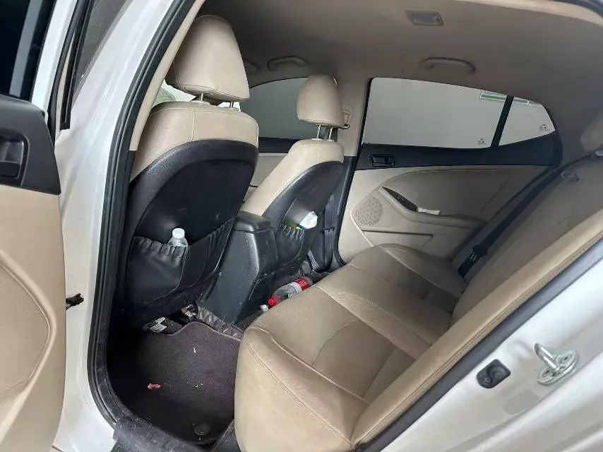 2015 Kia K5 2.0L 162HP L4 6AT,autocango,china used car exporter,china ev exporter,chinese used car exporter,chinese used ev exporter