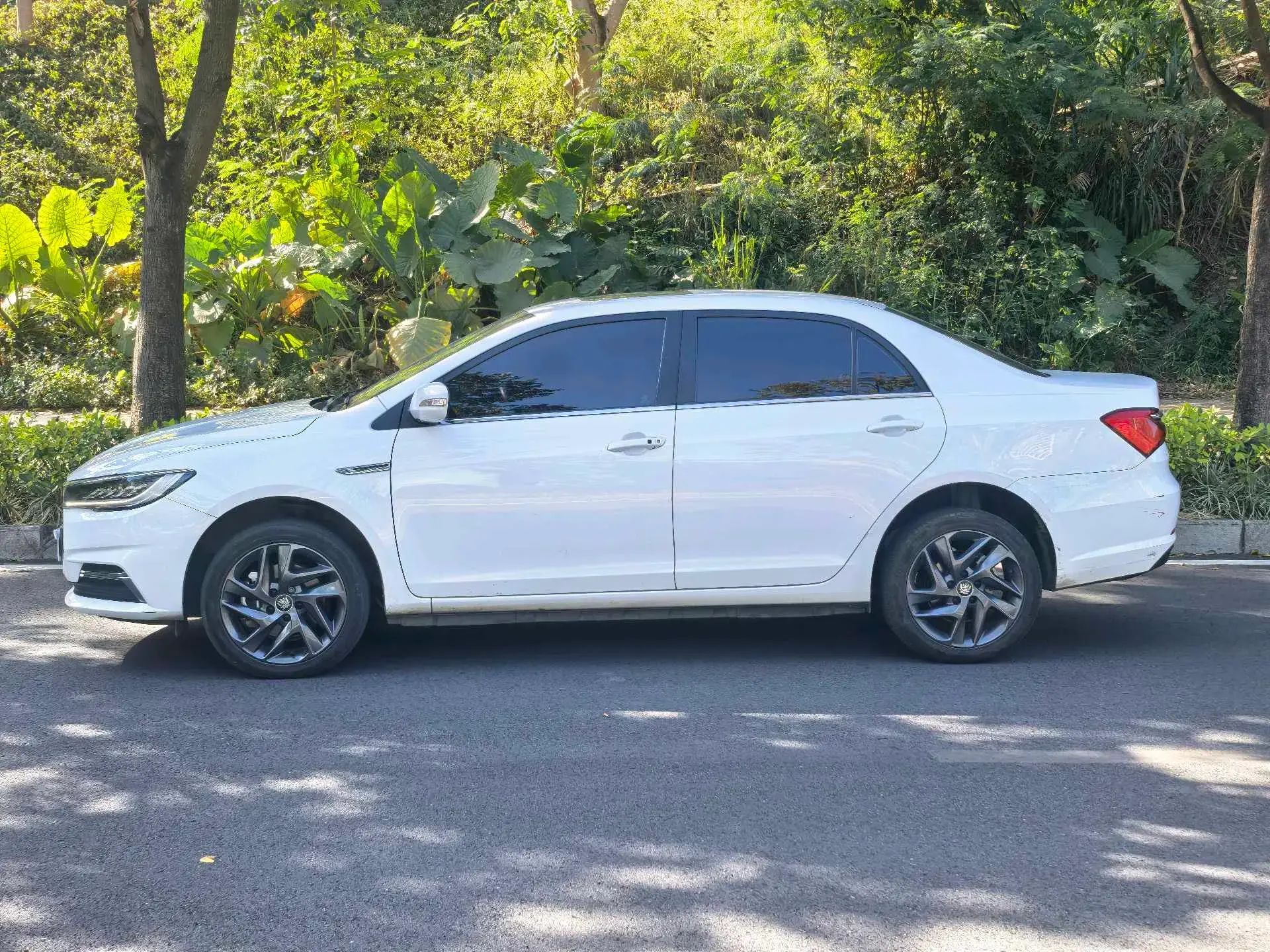 2019 BYD QIN thumbnail 3