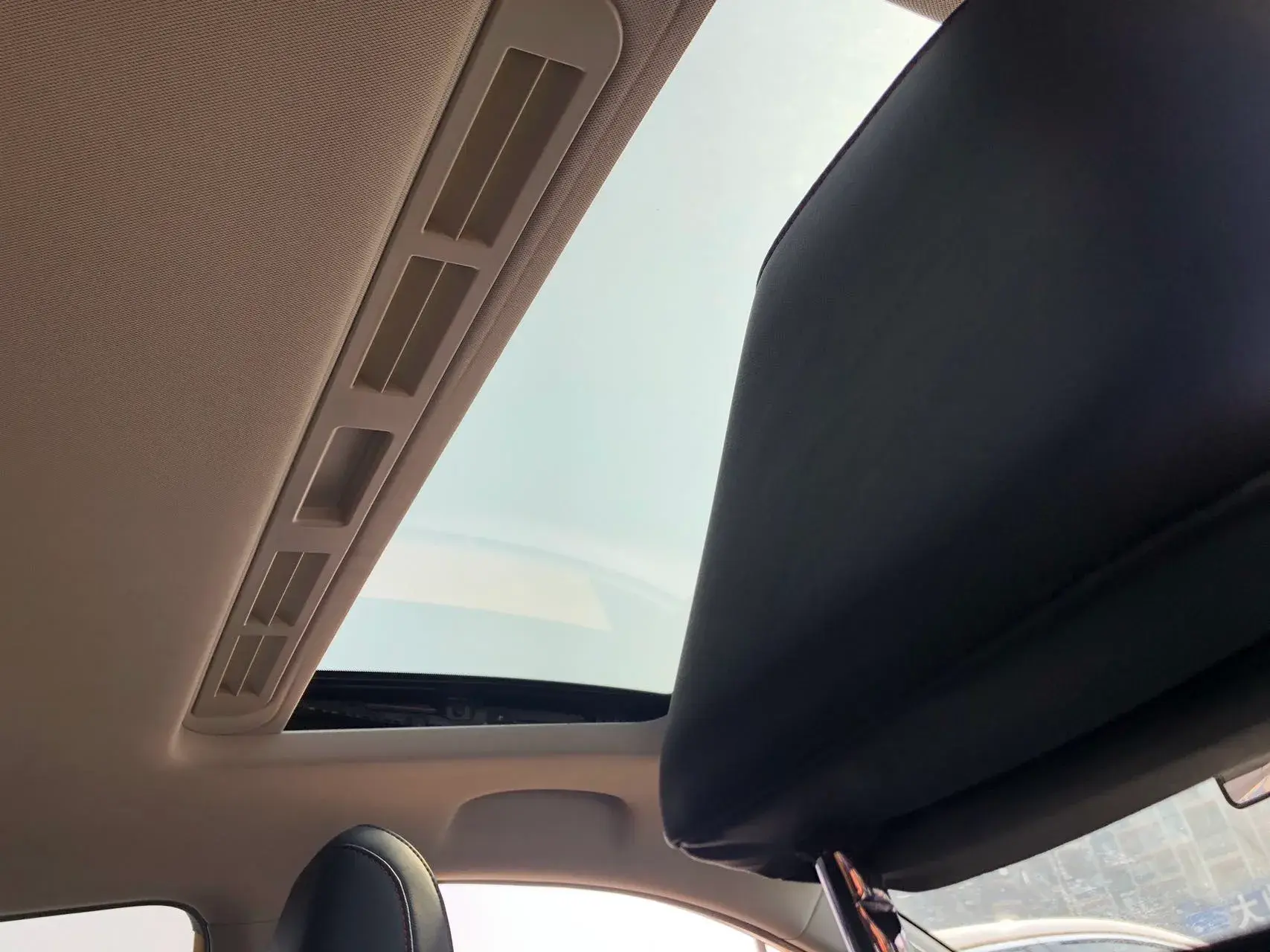 2021 MG 5 thumbnail 3