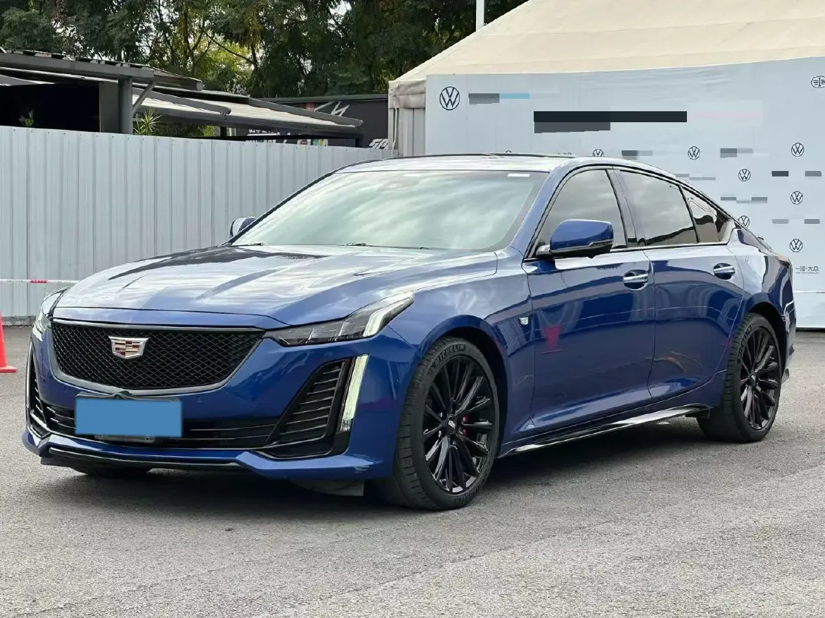 2021 Cadillac CT5 2.0T 237HP L4 10AT