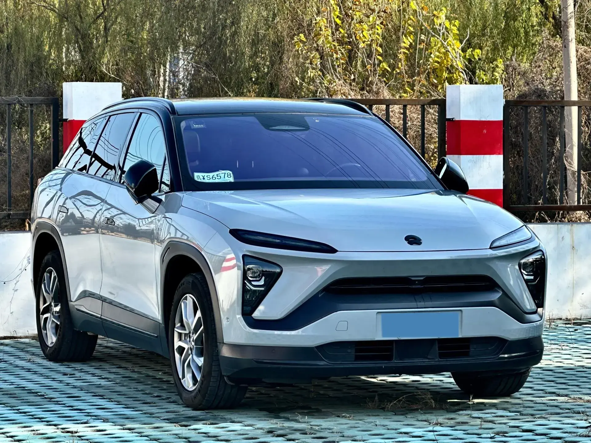 2019 NIO ES6 thumbnail 2