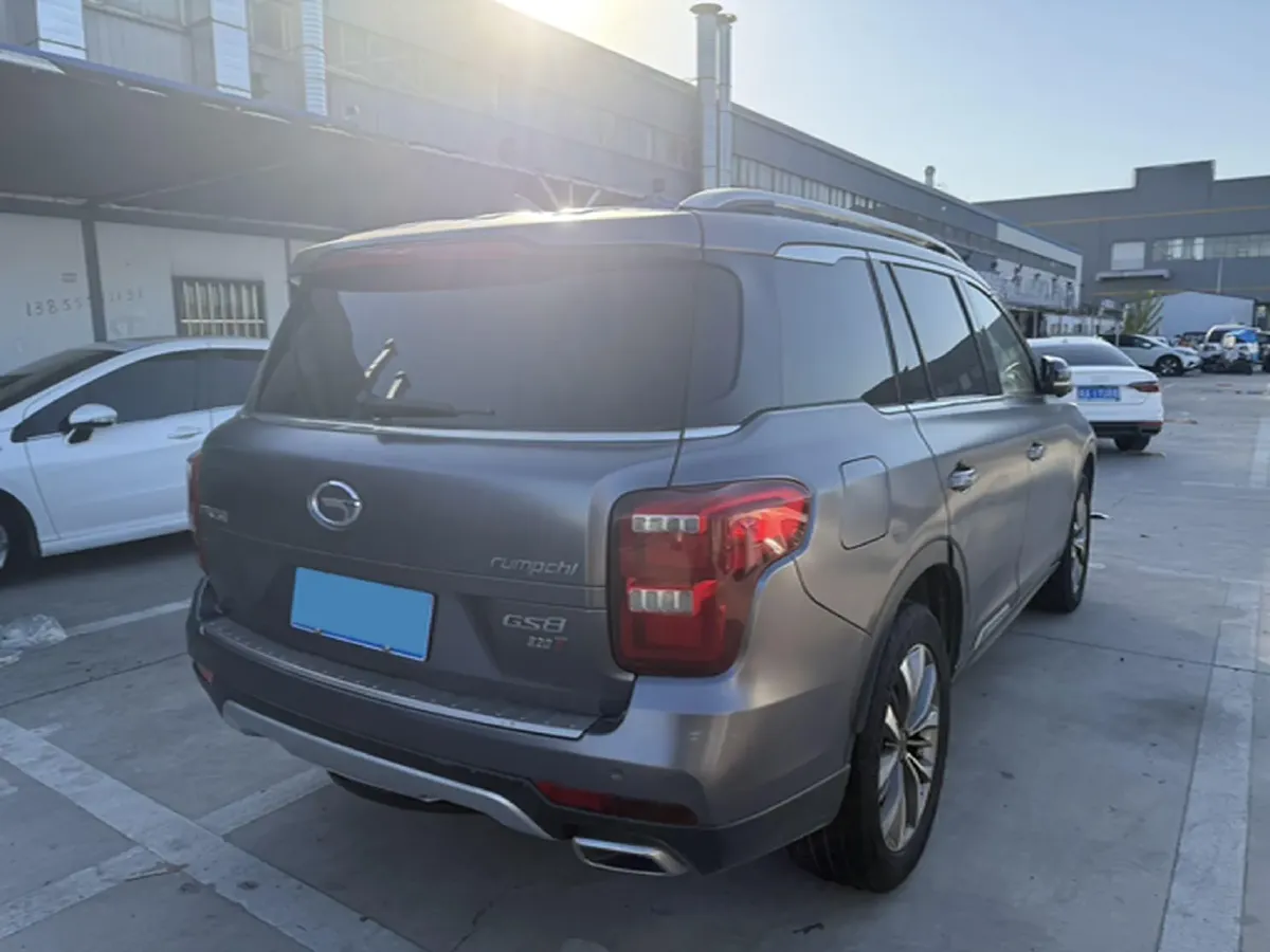 2017 GAC Trumpchi GS8 2.0T 201HP L4 6AT,autocango,china used car exporter,china ev exporter,chinese used car exporter,chinese used ev exporter