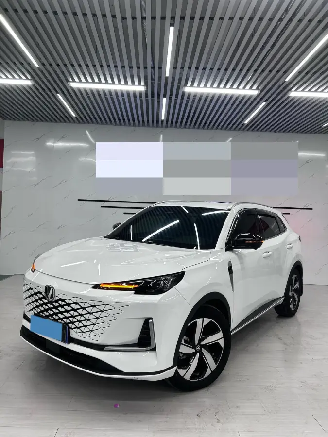 2024 ChangAn X5 PLUS 1.5T 188HP L4 7DCT