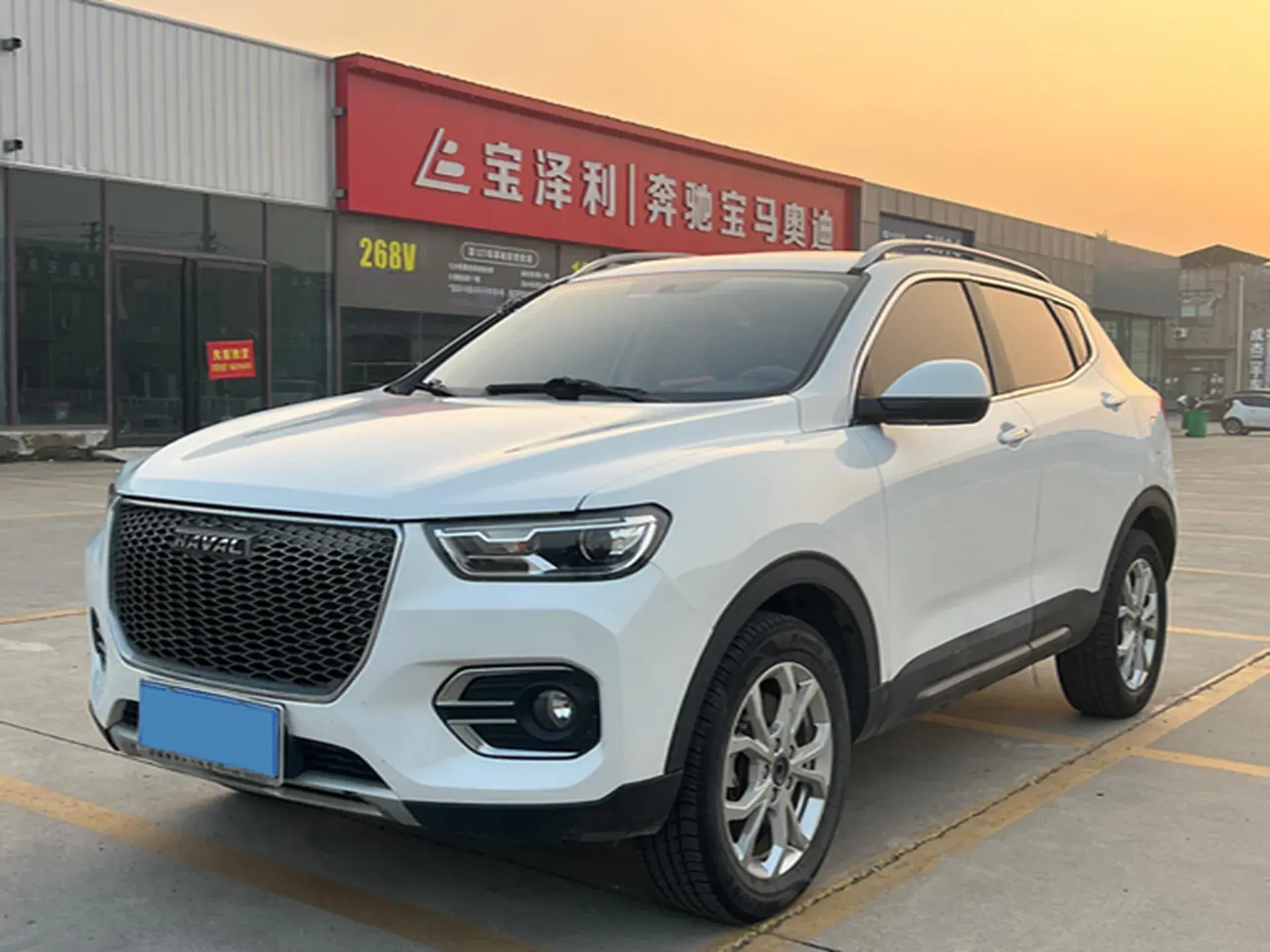 2018 HAVAL H2S view 1