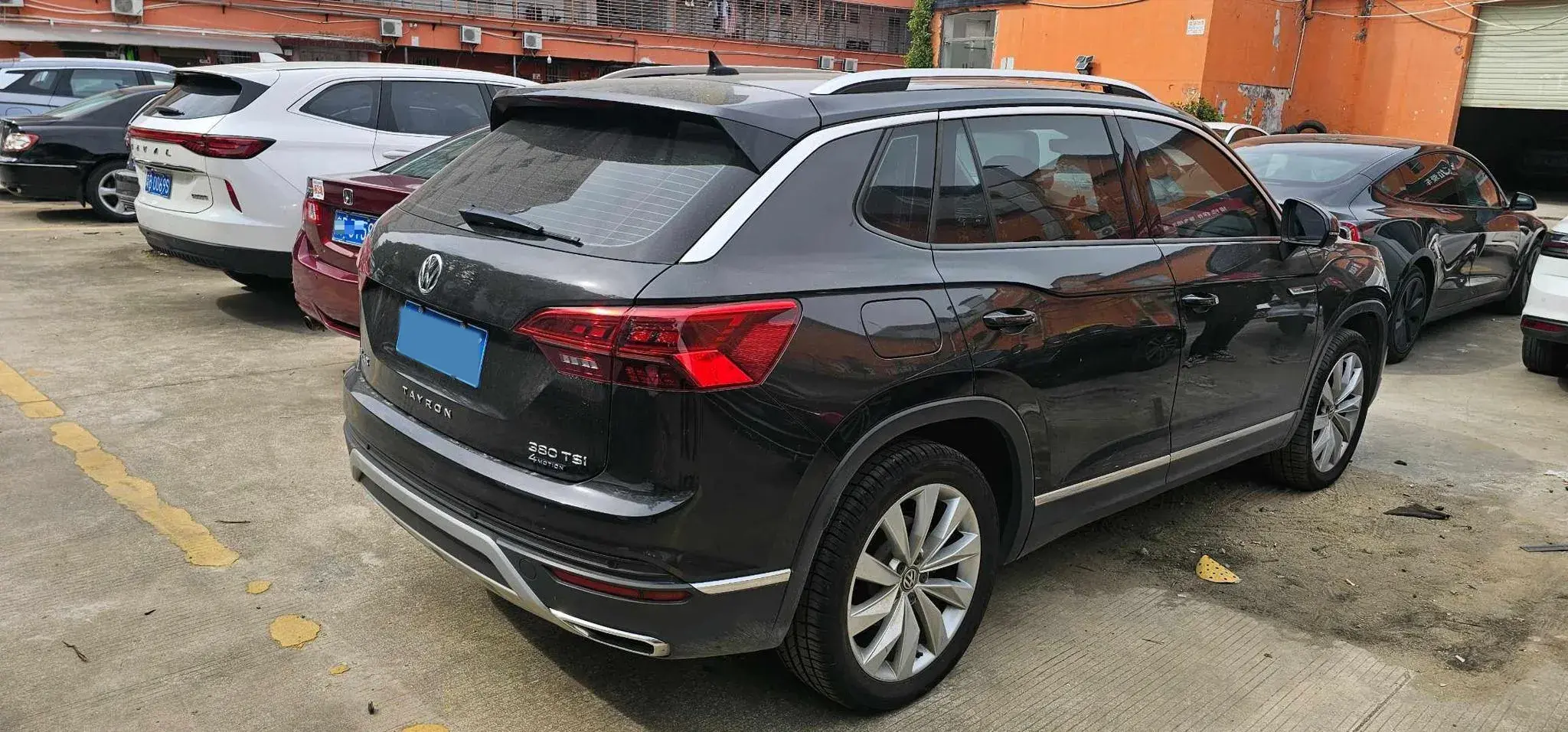 2020 VOLKSWAGEN TAYRON thumbnail 4