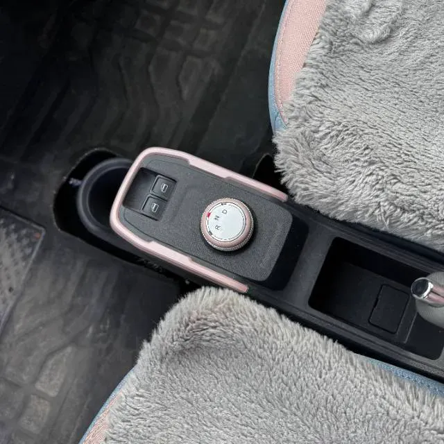 2022 Chery QQ Ice Cream BEV 13.9KWH,autocango,china used car exporter,china ev exporter,chinese used car exporter,chinese used ev exporter