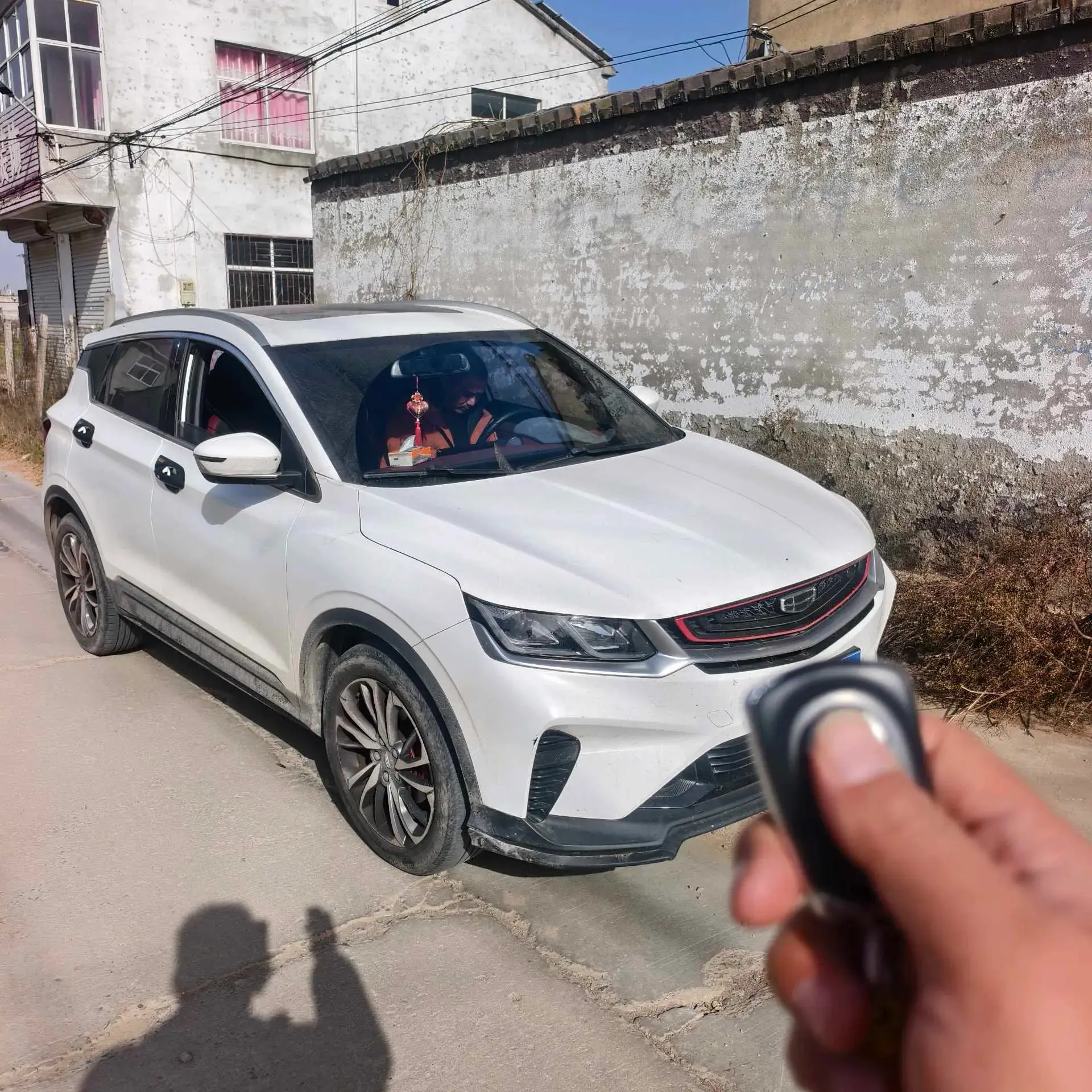 2020 GEELY COOLRAY thumbnail 4