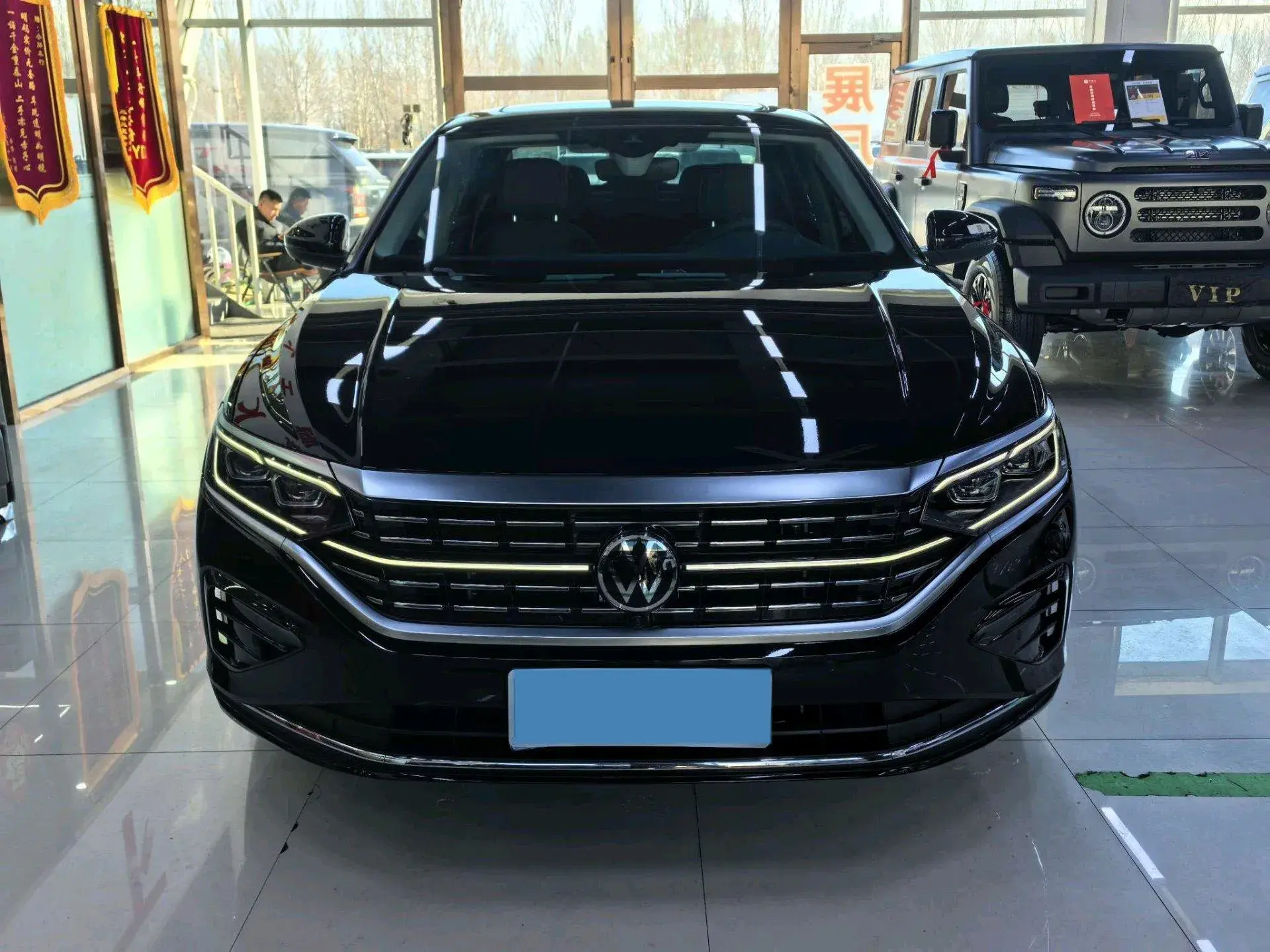 2024 VOLKSWAGEN PASSAT thumbnail 2