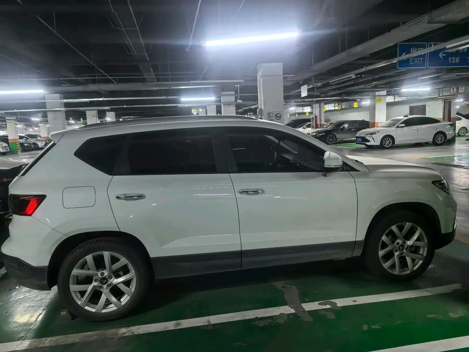 2021 JETTA VS5 thumbnail 3