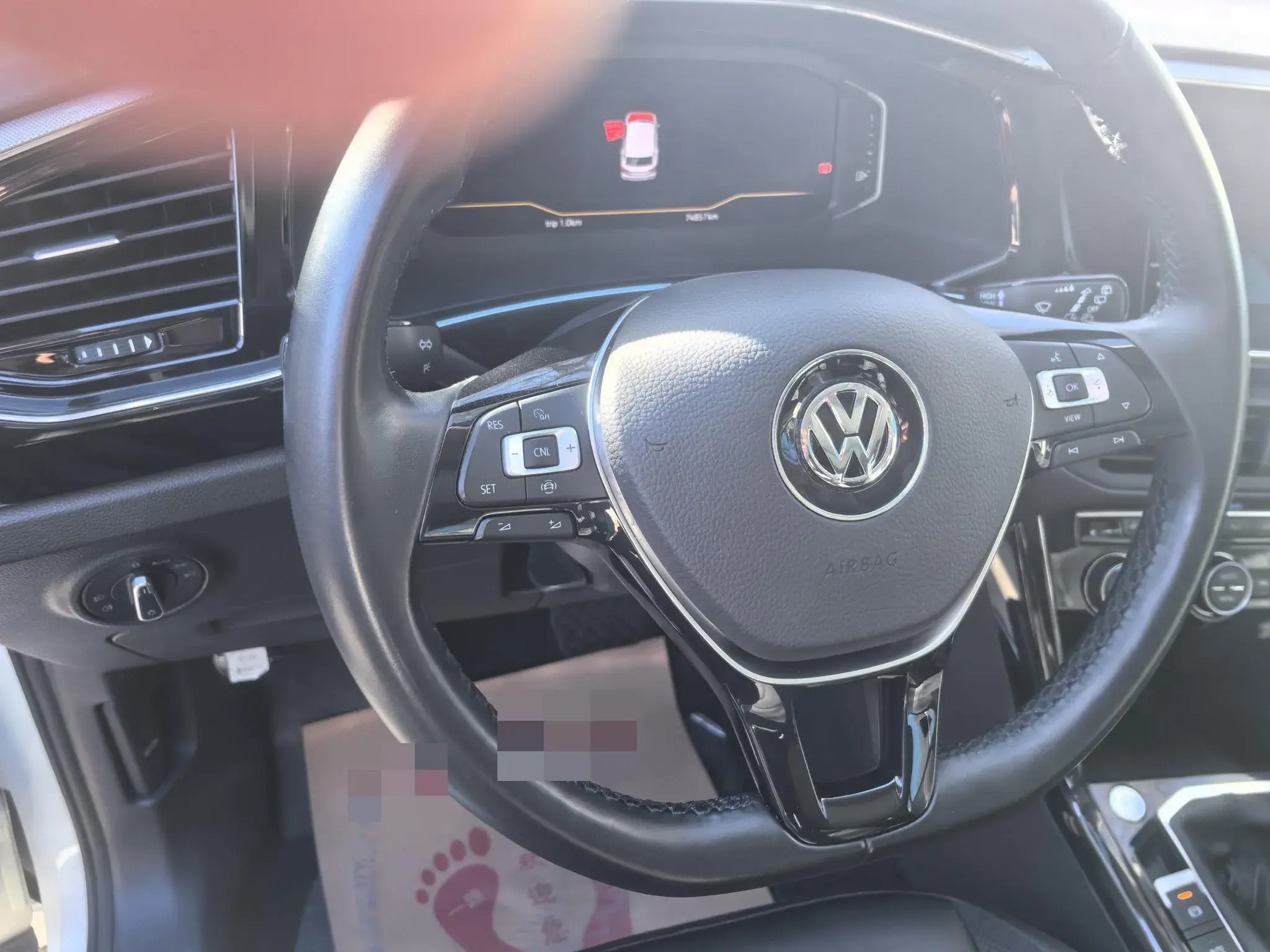 2019 VOLKSWAGEN TAYRON thumbnail 3