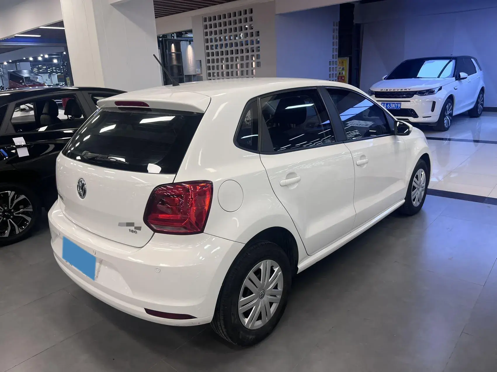 2018 VOLKSWAGEN POLO thumbnail 3