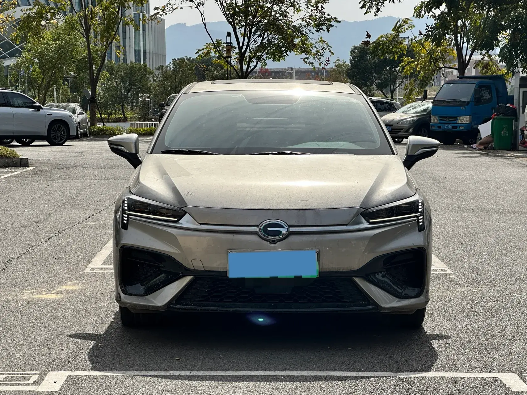 2023 AION S thumbnail 2