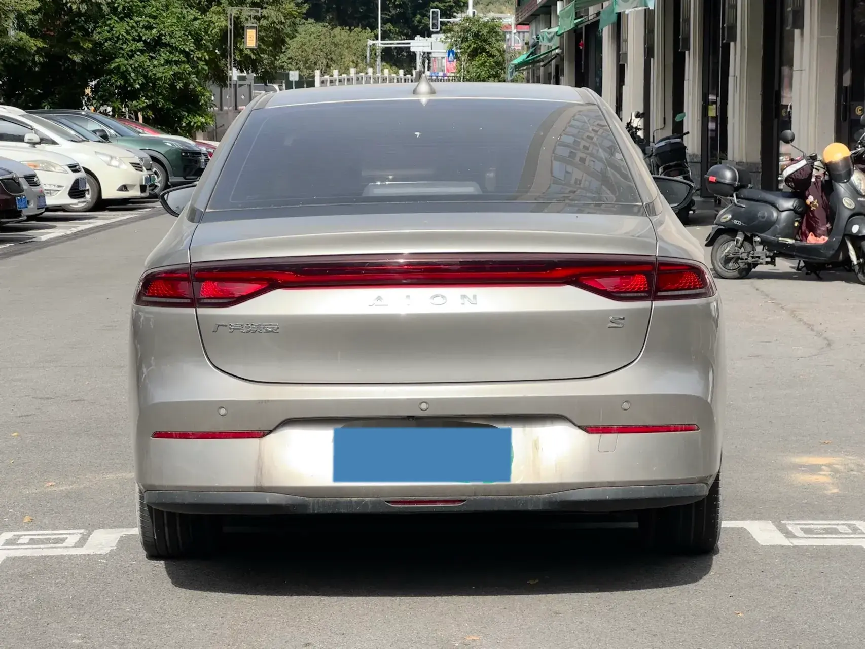 2023 AION S thumbnail 4