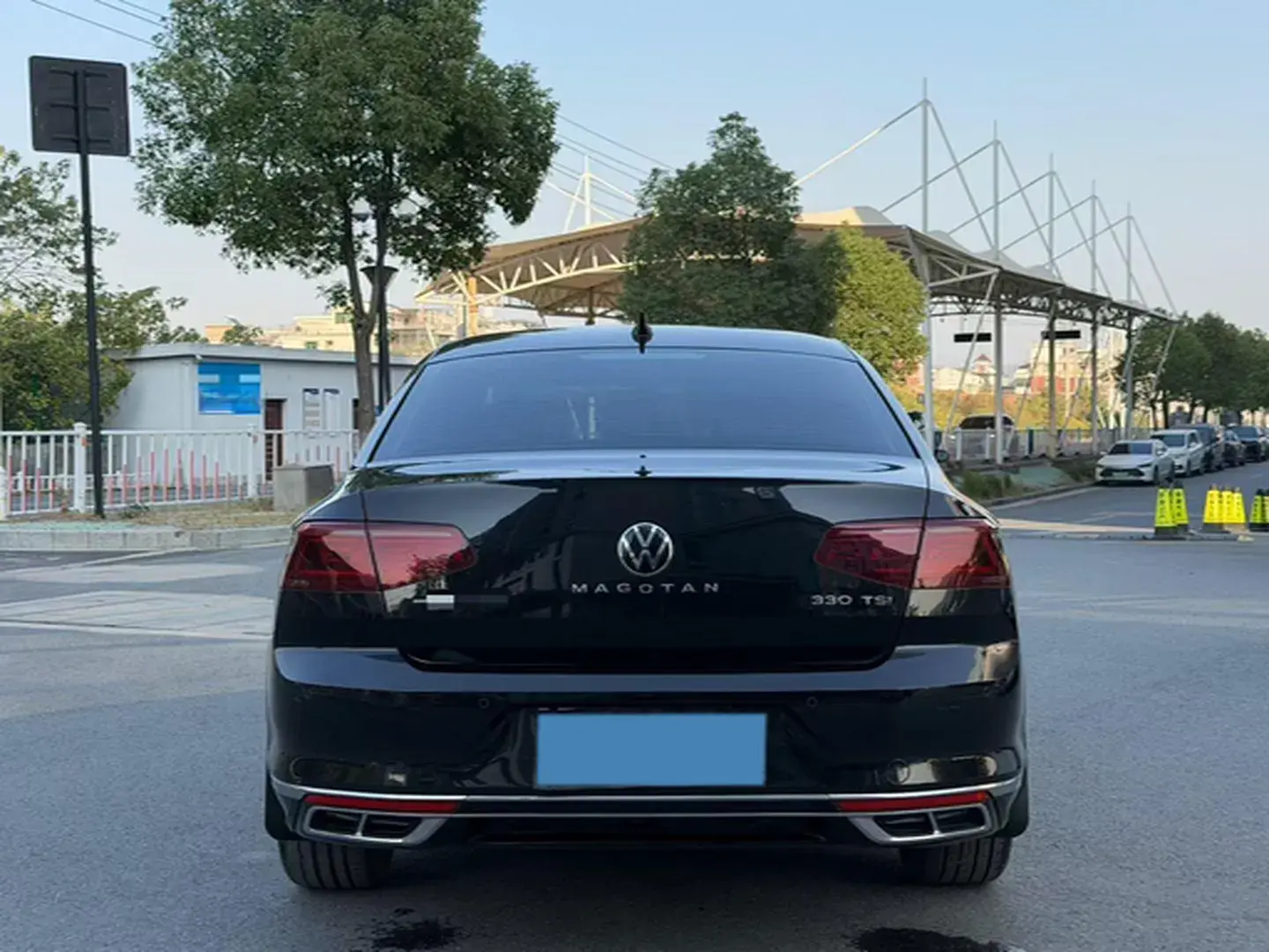 2023 VOLKSWAGEN MAGOTAN thumbnail 4