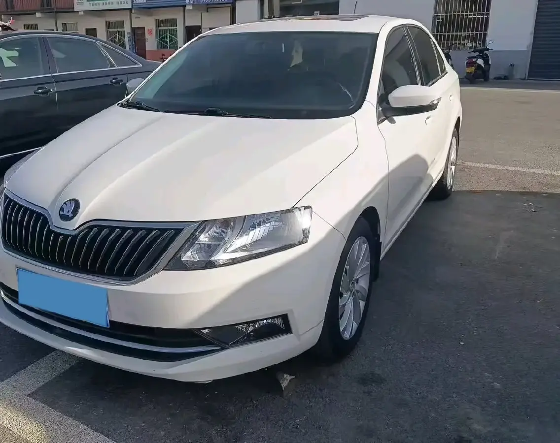 2019 Skoda Rapid 1.5L 112HP L4 5MT