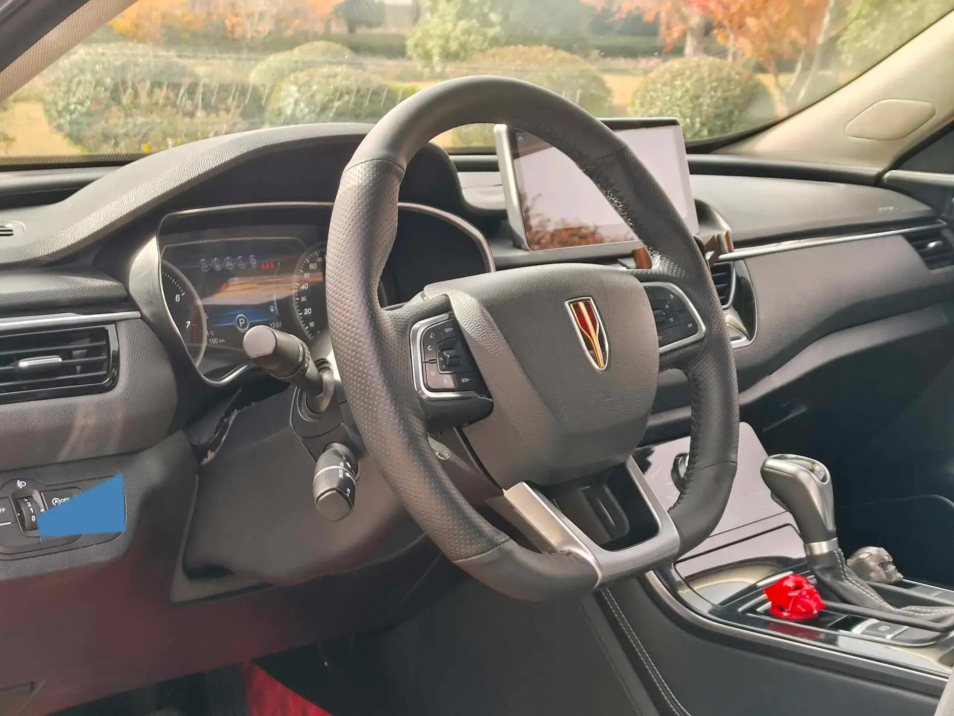 2019 HONGQI H5 thumbnail 3