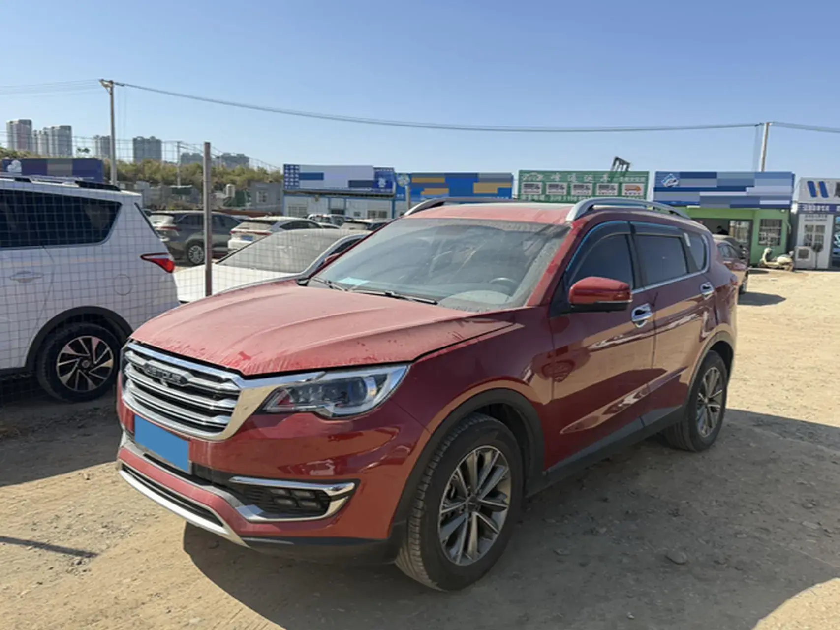 2018 JETOUR X70 view 1