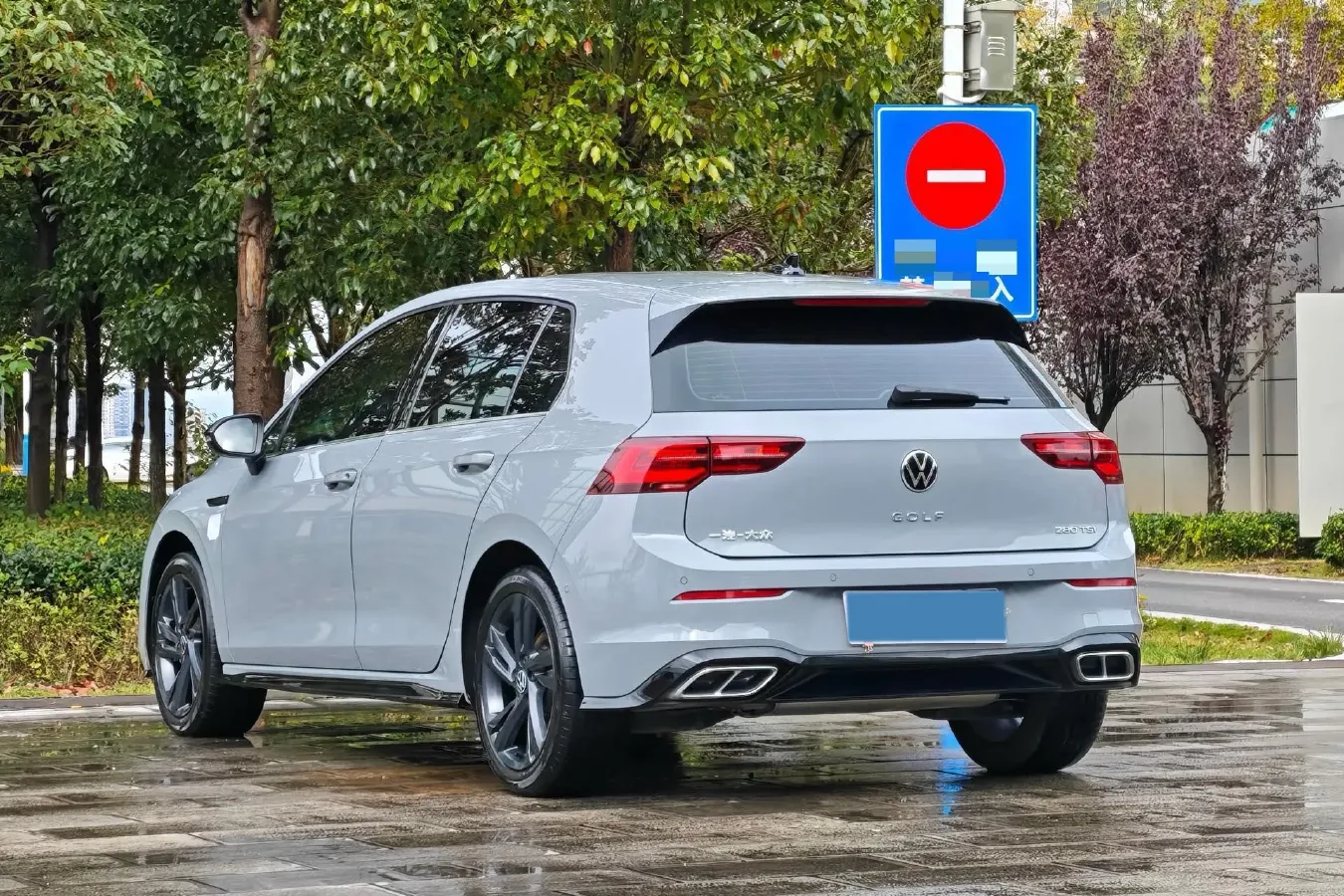 2023 Volkswagen Golf 1.4T 150HP L4 7DCT,autocango,china used car exporter,china ev exporter,chinese used car exporter,chinese used ev exporter