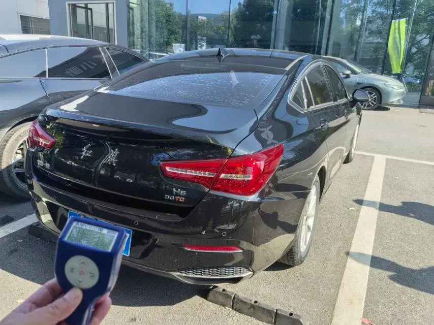 2019 HONGQI H5 thumbnail 3