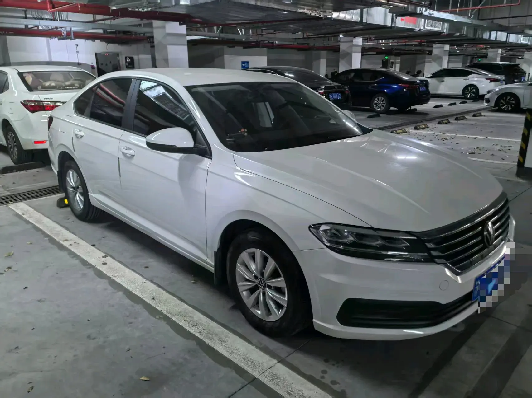 2022 VOLKSWAGEN LAVIDA thumbnail 3