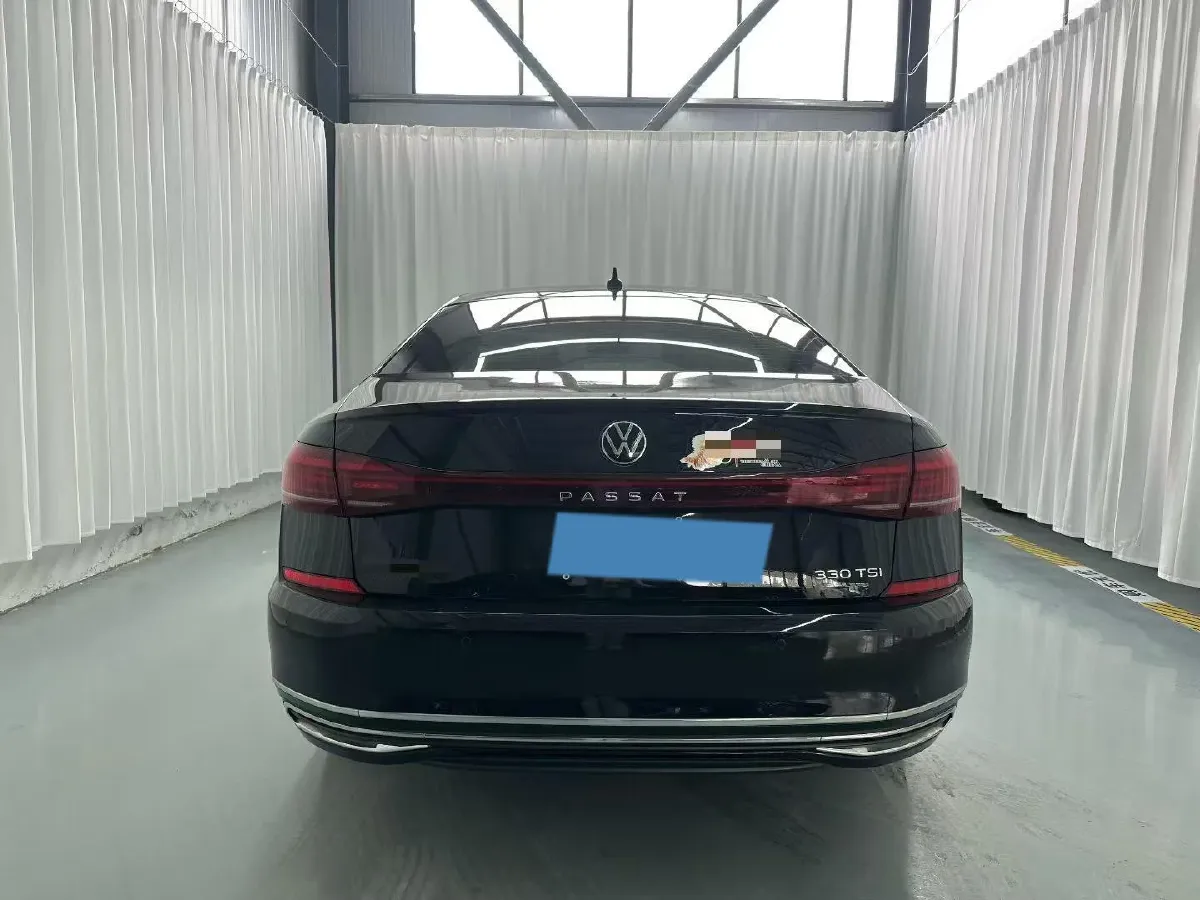 2022 Volkswagen Passat 2.0T 186HP L4 7DCT,autocango,china used car exporter,china ev exporter,chinese used car exporter,chinese used ev exporter