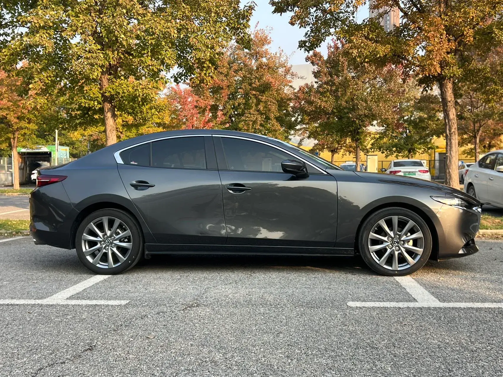 2022 MAZDA 3 thumbnail 3