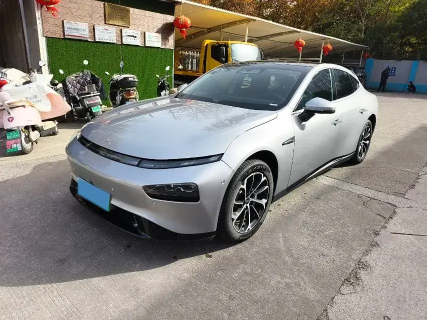 2022 Xpeng P7 BEV 77.9KWH