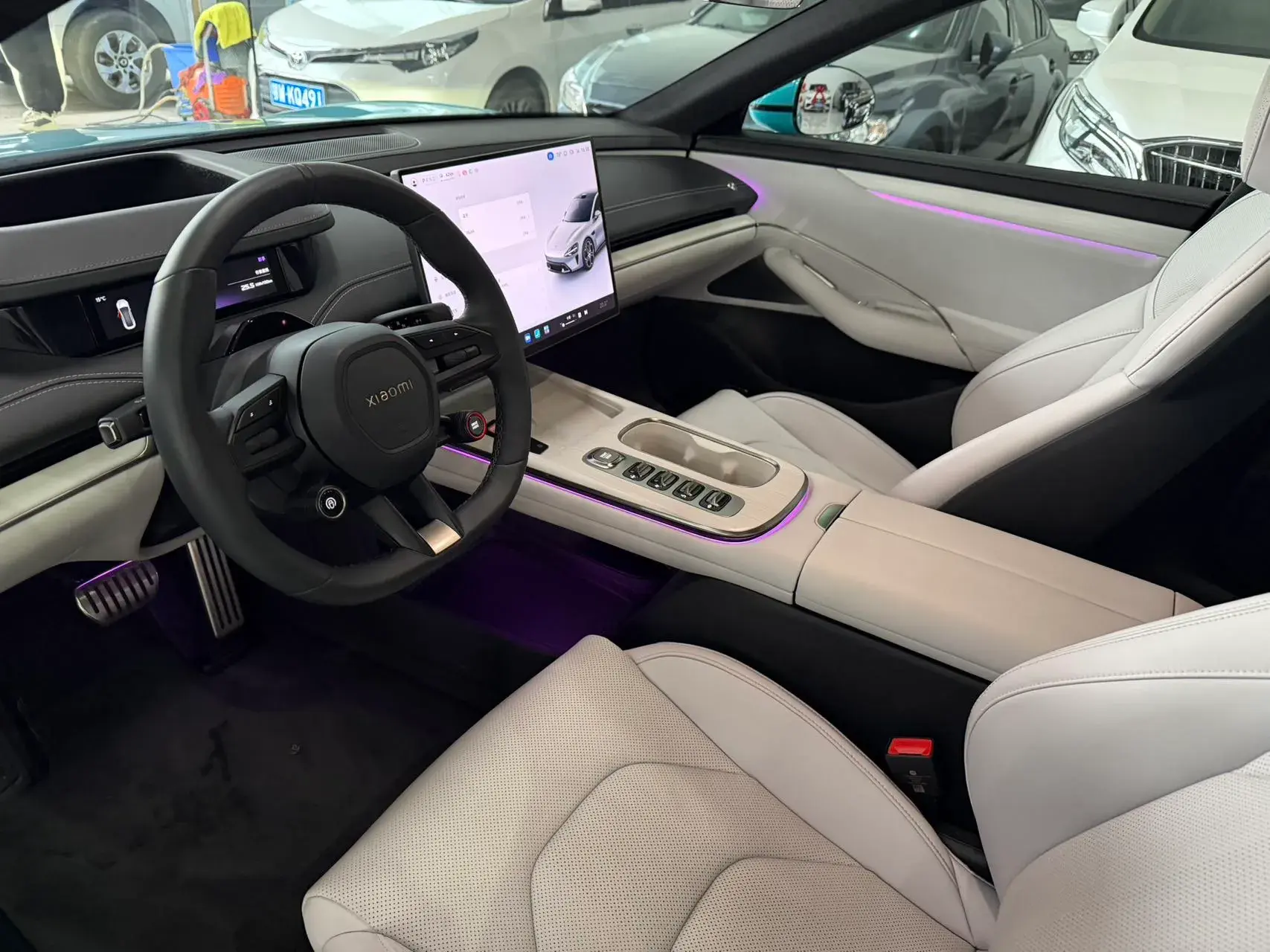 2024 MI SU7 thumbnail 4