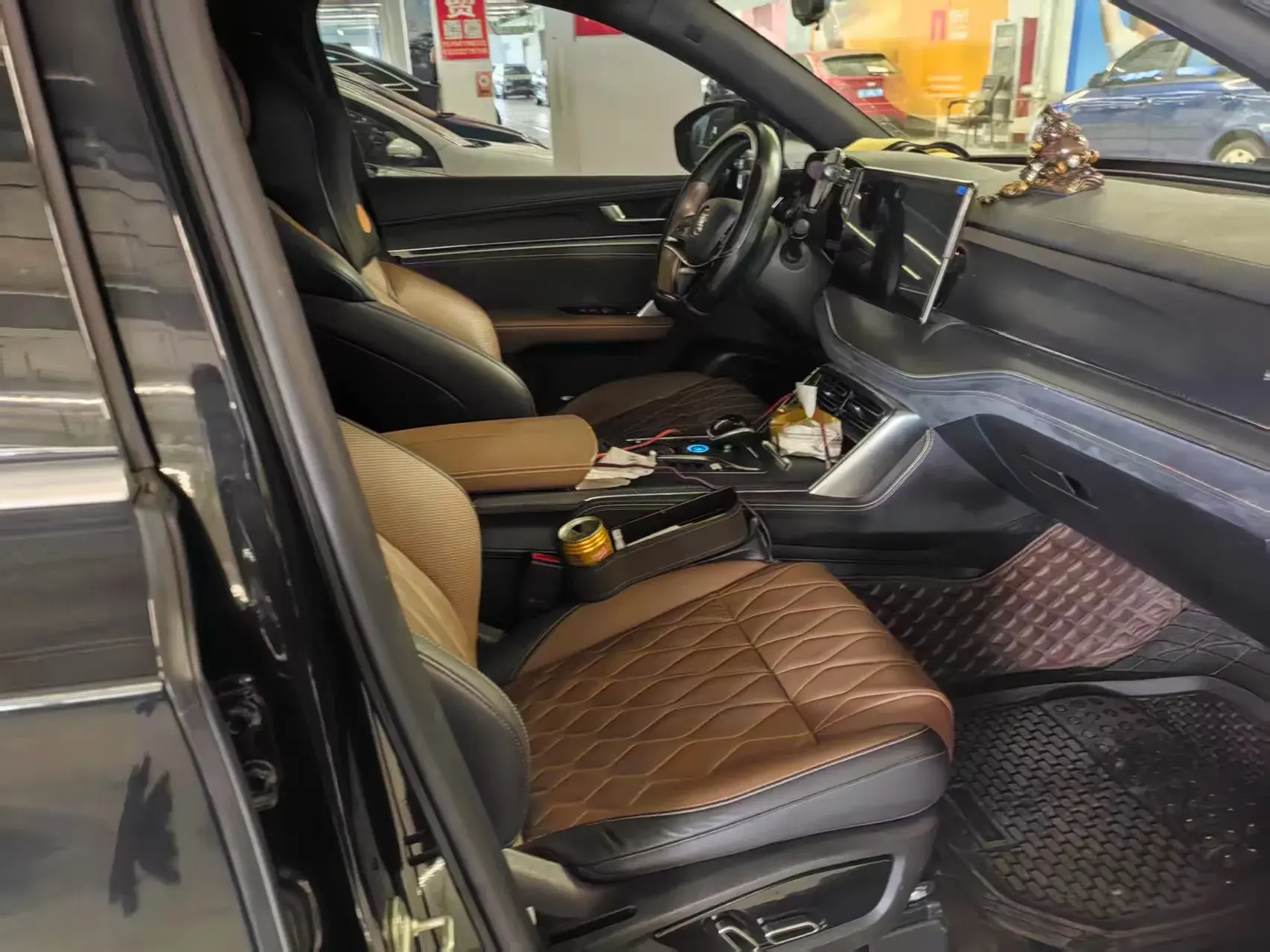 2021 BYD TANG thumbnail 4