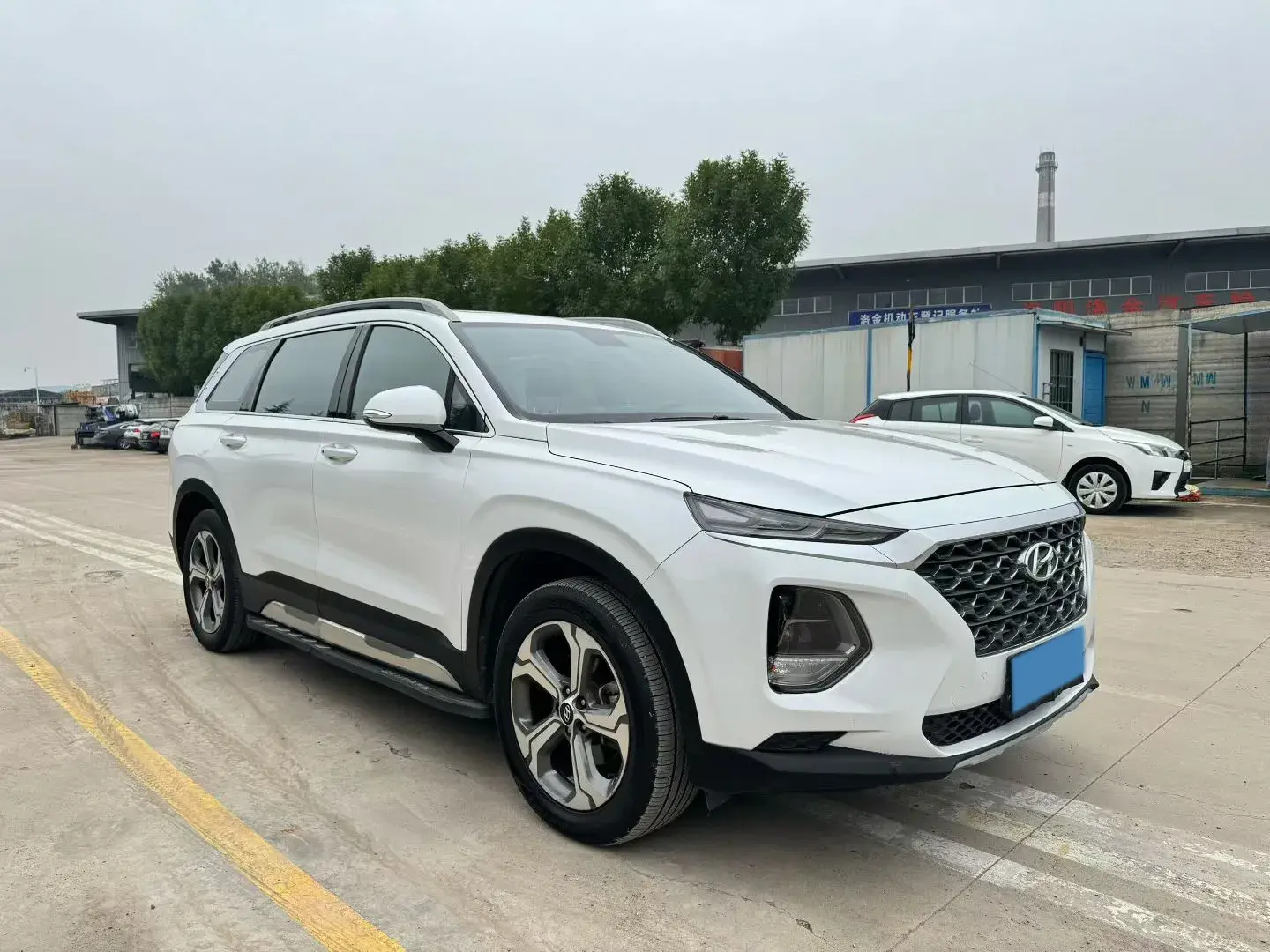 2021 HYUNDAI CUSTO thumbnail 3