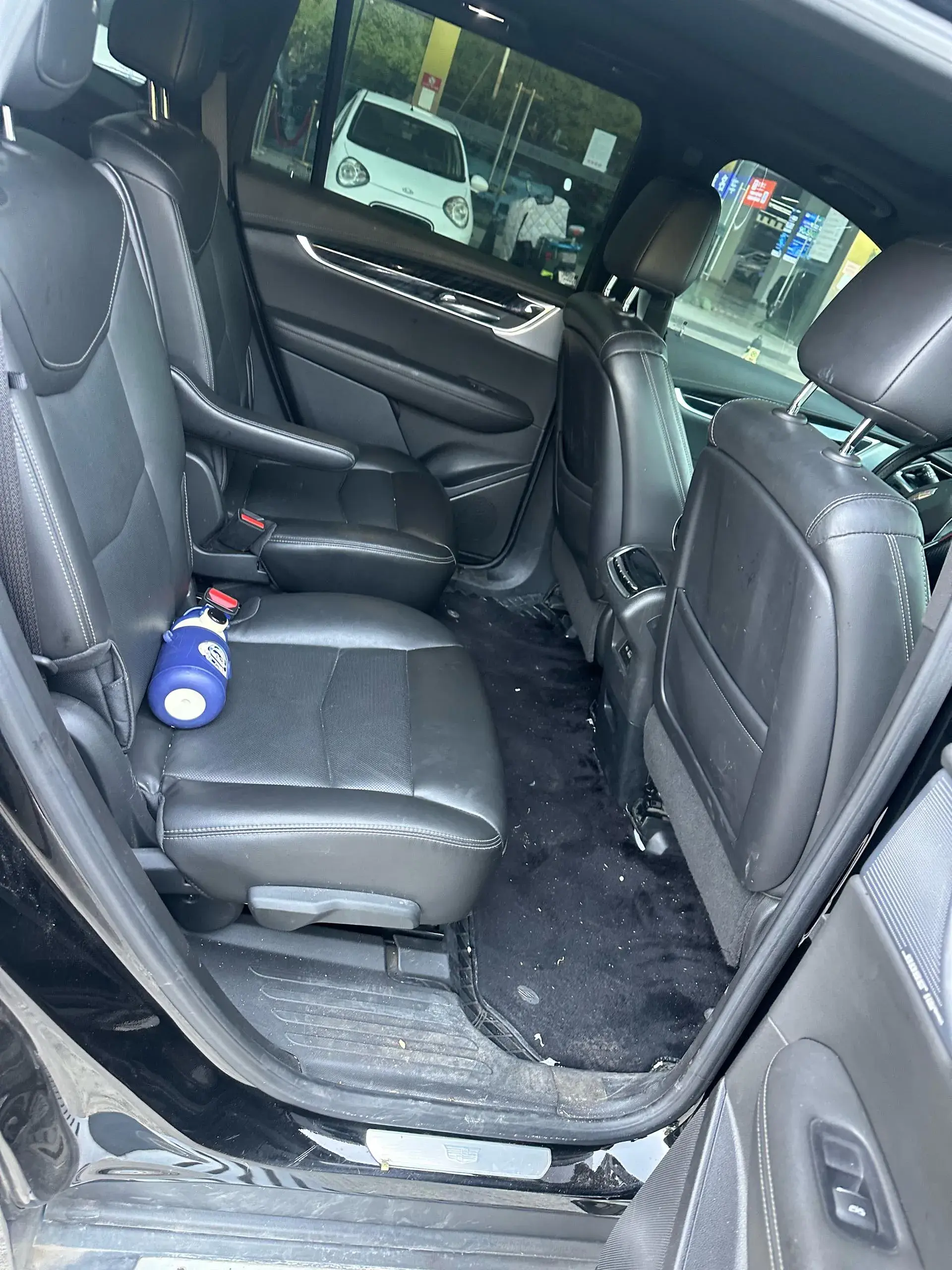 2022 CADILLAC XT6 thumbnail 2