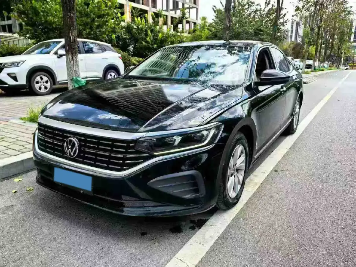 2022 Volkswagen Passat 1.4T 150HP L4 7DCT