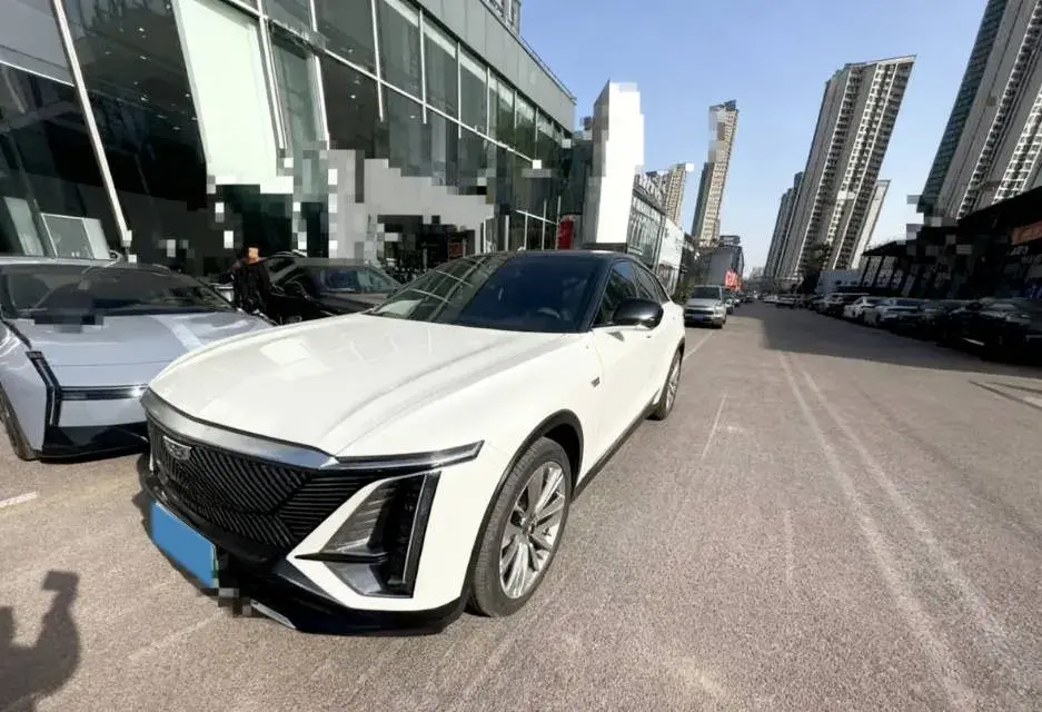 2022 Cadillac IQ Lyriq BEV 95.7KWH