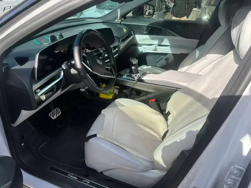 2022 CADILLAC IQ thumbnail 3