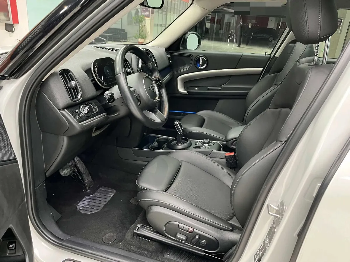 2022 MINI COUNTRYMAN 1.5T 136HP L3 8AT,autocango,china used car exporter,china ev exporter,chinese used car exporter,chinese used ev exporter