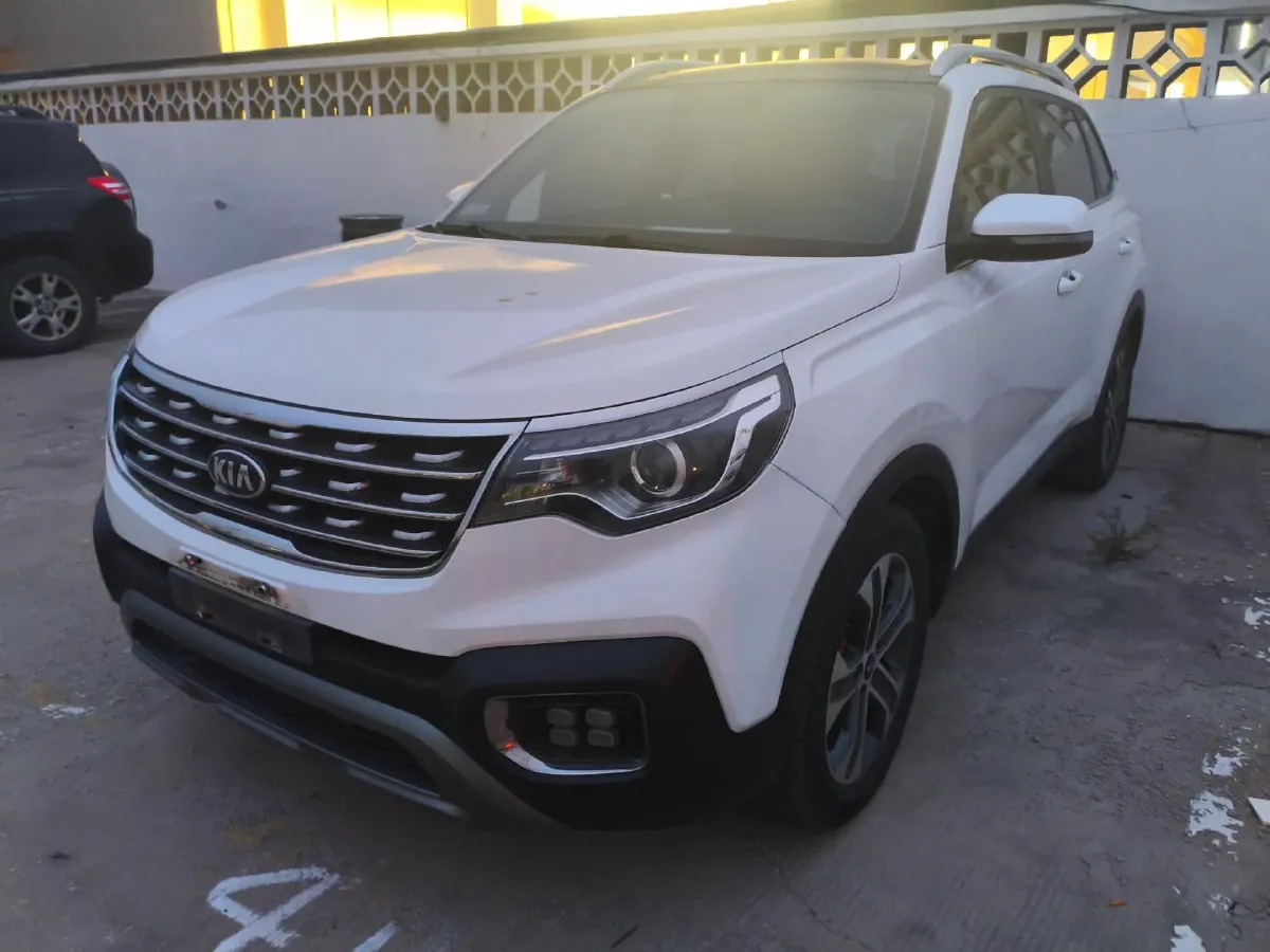 2018 Kia Sportage R 2.0L 160HP L4 6AT,autocango,china used car exporter,china ev exporter,chinese used car exporter,chinese used ev exporter