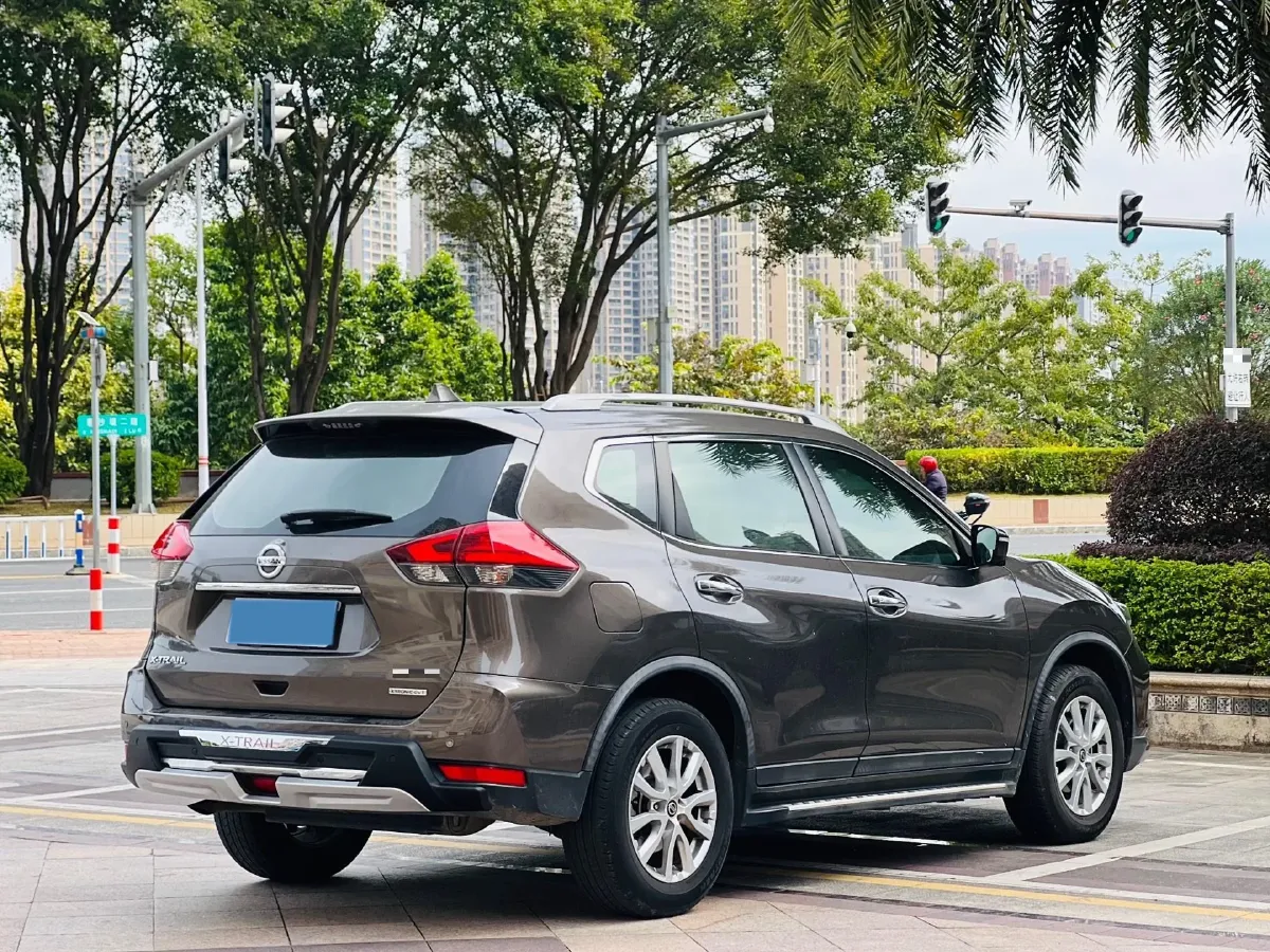 2019 Nissan X-Trail 2.0L 154HP L4 CVT,autocango,china used car exporter,china ev exporter,chinese used car exporter,chinese used ev exporter