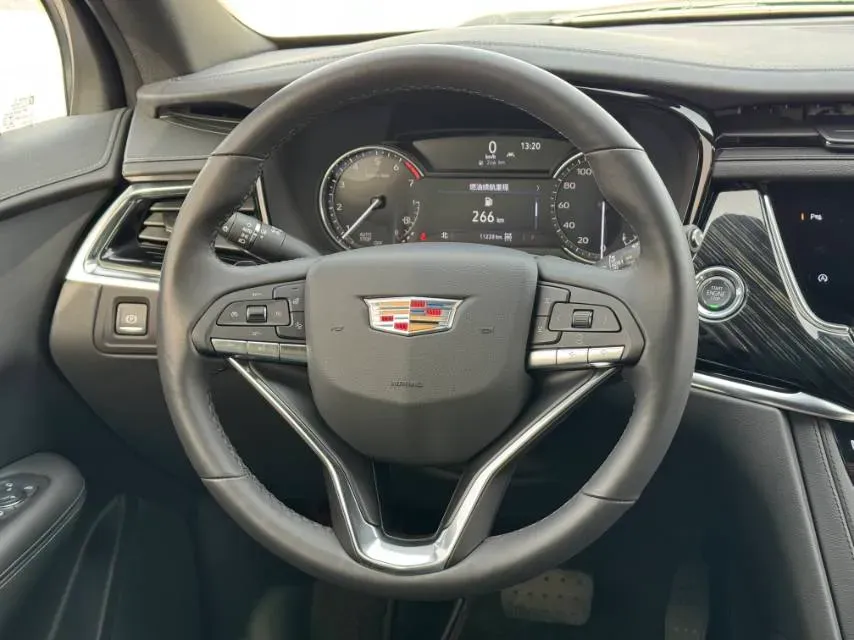 2022 Cadillac XT6 2.0T 237HP L4 9AT,autocango,china used car exporter,china ev exporter,chinese used car exporter,chinese used ev exporter