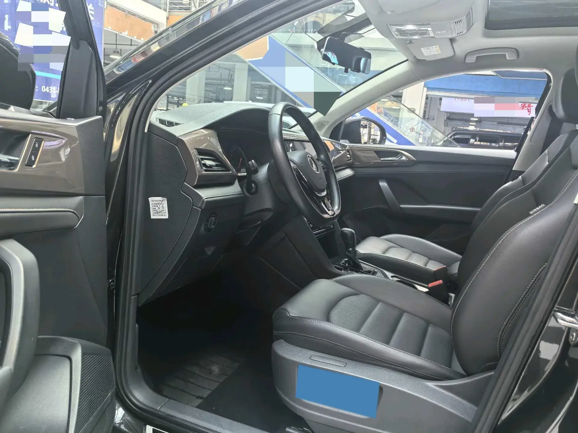 2021 VOLKSWAGEN THARU thumbnail 4