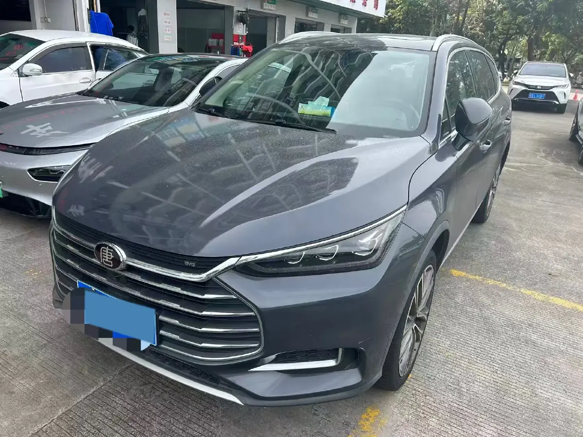 2018 BYD Tang 2.0T 205HP L4 6AT