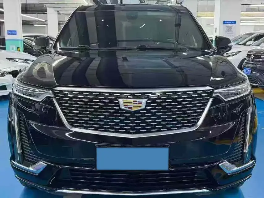 2022 CADILLAC XT6 thumbnail 2